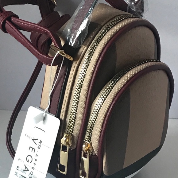 Deluxity Plaid Crossbody Bag👛 - Picture 4 of 8